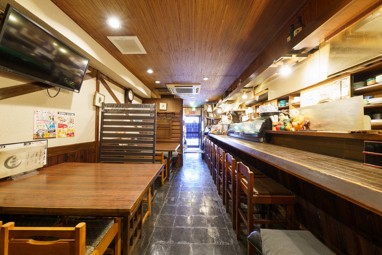 店舗情報 - 阪急茨木駅から徒歩5分の居酒屋「阪急 次郎長」